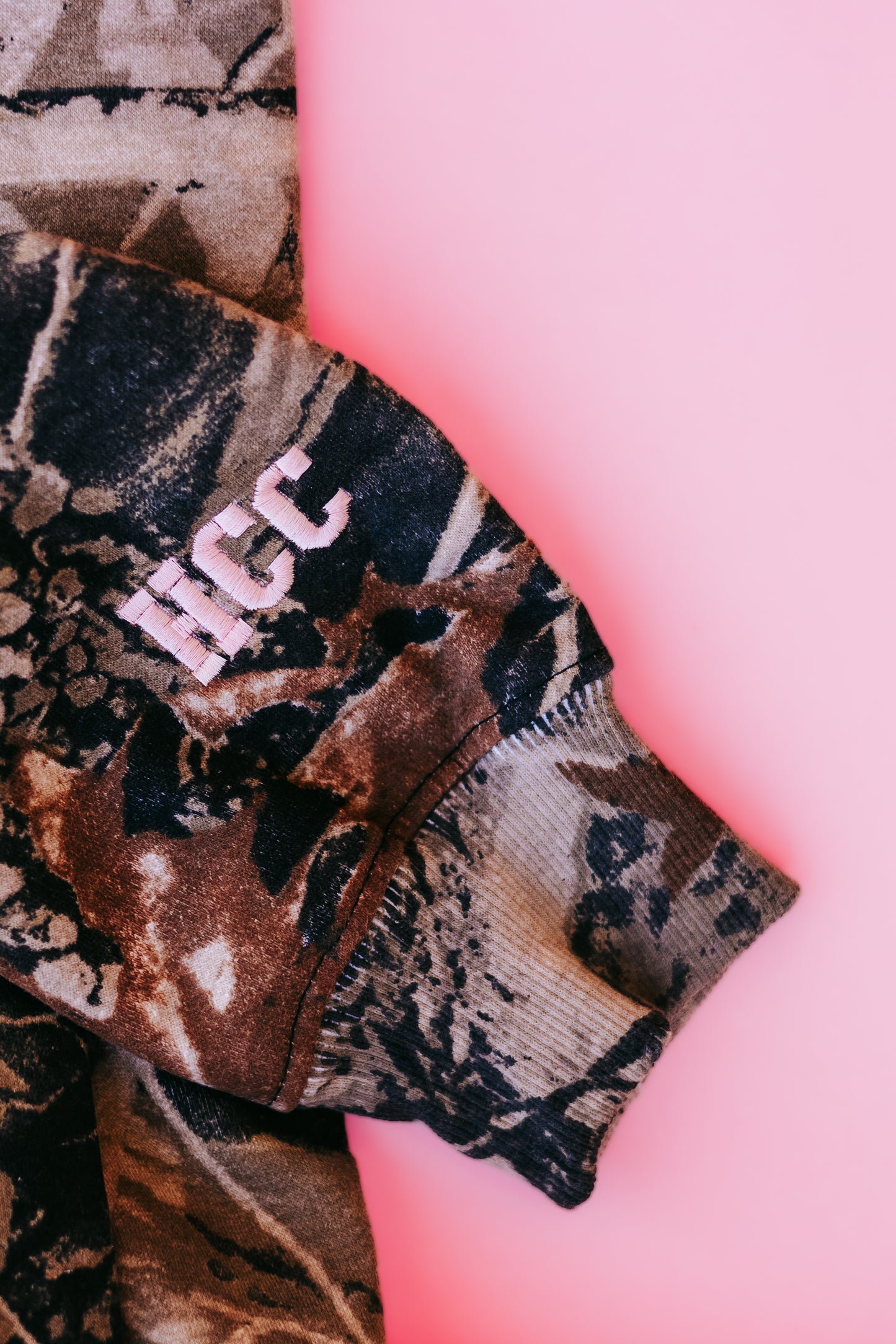 PRE-ORDER CAMO EMBROIDERED CREWNECK