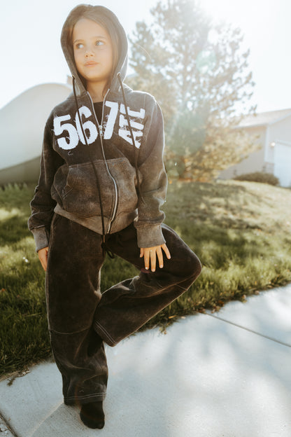 567ATE Distressed Varsity Sweatsuit Set(PRE ORDER Closes 11/1 will ship by 12/7)